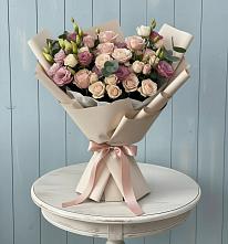 Букет цветов из:  Розы и Лизиантусы в Виноградово