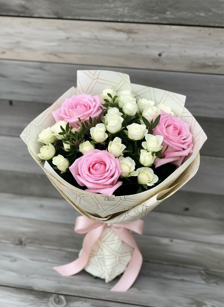 Букет цветов из: Розы в Виноградово