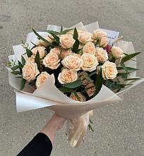 Букет Кремовые розы Латте в Виноградово