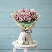 Букет цветов из:  Орхидеи и Розы в Виноградово
