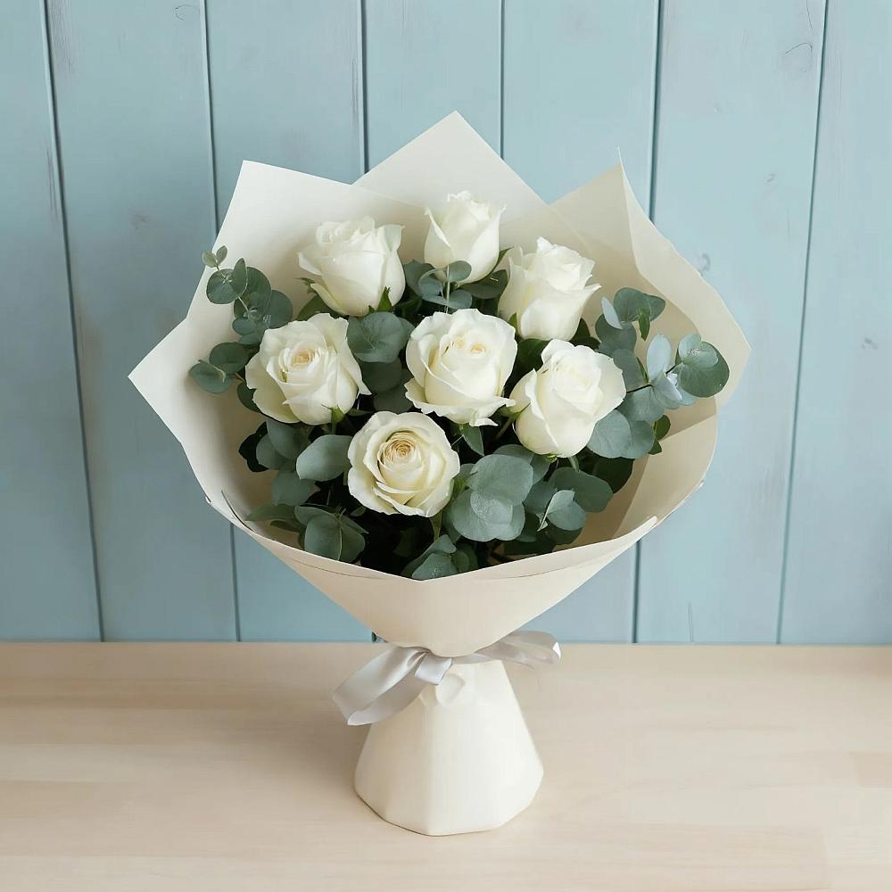 Букет Белые розы в Эвкалипте в Виноградово