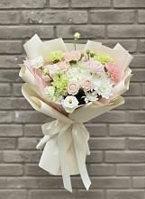Букет цветов из:  Гвоздики, Розы, Лизиантусы и Хризантемы в Виноградово