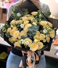 Букет цветов из:  Розы и Лизиантусы #REPLACE_PRED# Виноградово